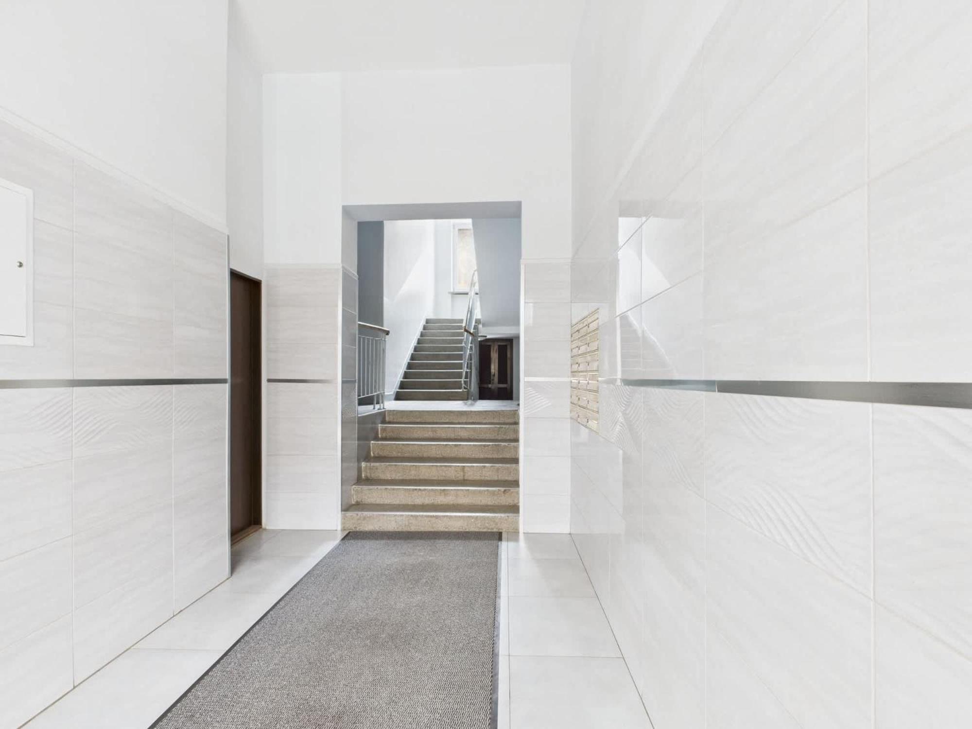 Comfortable In Warsaw's Mokotow District Next To The Metro By Renters